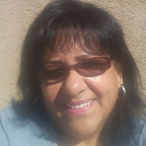 Meet your Posher, Lena